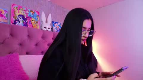 Snapshot of laurenelovex chatting on February 2026 05:16:02 AM Laurene online show from February 2026 05:16:02 AM