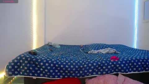 Snapshot of laurenkenner28_ chatting on March 2025 08:53:02 PM laurenkenner28_ online show from March 2025 08:53:02 PM