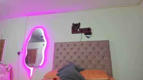 Snapshot of laurenlaine99 chatting on February 2025 10:31:01 PM laurenlaine online show from February 2025 10:31:01 PM