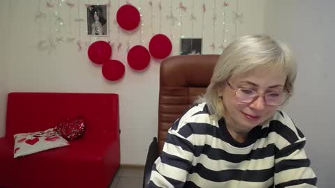 Snapshot of laurenwishy chatting on January 2026 06:29:01 AM Lauren online show from January 2026 06:29:01 AM