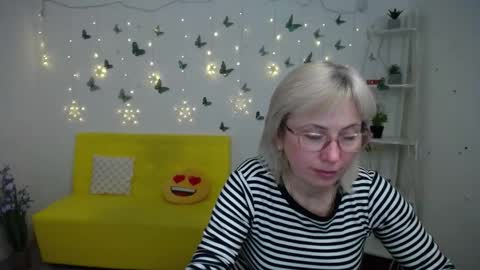 Snapshot of laurenwishy chatting on February 2026 12:55:01 AM Lauren online show from February 2026 12:55:01 AM