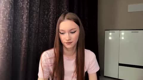 Angelina online show from August 2026 08:19:01 PM
