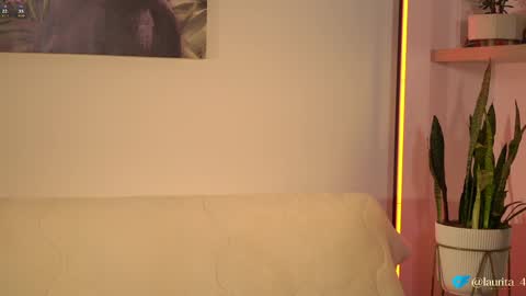 laurita_4 online show from June 2026 01:39:02 PM