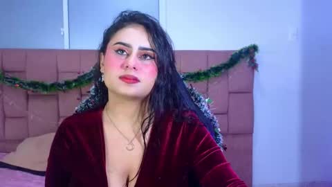 Snapshot of laurynjeffers chatting on November 2025 05:50:02 AM LaurynJeffers online show from November 2025 05:50:02 AM