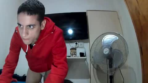 Lautaro online show from March 2025 07:08:02 AM