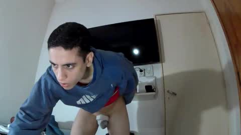 Lautaro online show from September 2025 06:59:02 AM
