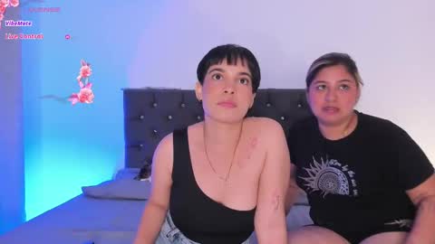 Lau  Sofi  online show from October 2025 10:06:02 PM