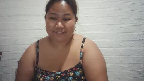lavalyn214 online show from May 2026 02:47:01 PM