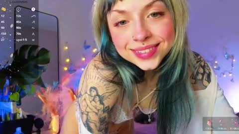 Snapshot of lavenderlav chatting on March 2026 08:22:02 AM Melissa online show from March 2026 08:22:02 AM