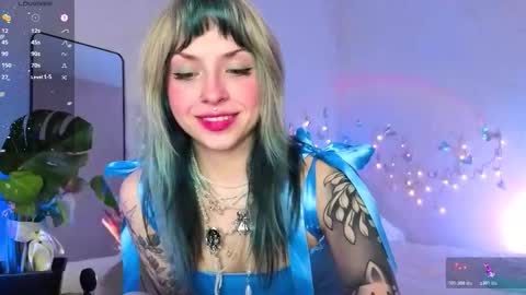 Snapshot of lavenderlav chatting on March 2026 08:53:01 AM Melissa online show from March 2026 08:53:01 AM