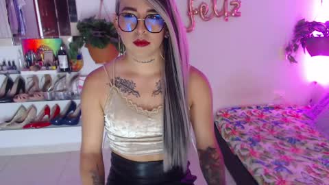 Cristina online show from January 2025 09:44:02 PM