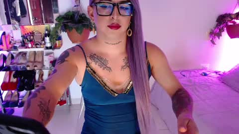 Cristina online show from May 2026 11:33:02 PM