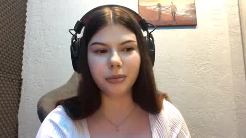 Snapshot of laveniaabadi chatting on February 2026 03:27:02 PM Leela online show from February 2026 03:27:02 PM