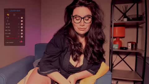 Snapshot of laverna_black chatting on September 2025 03:06:02 AM Laverna online show from September 2025 03:06:02 AM