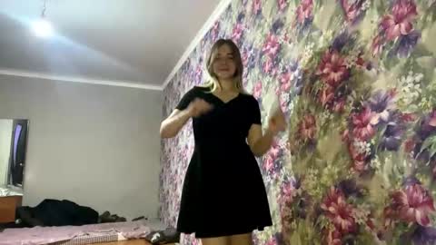 Elizabeth online show from February 2026 04:15:02 PM