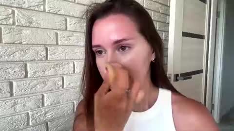 Luisa online show from July 2026 07:48:02 AM