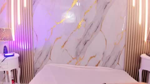 Laxi online show from February 2026 08:14:01 PM