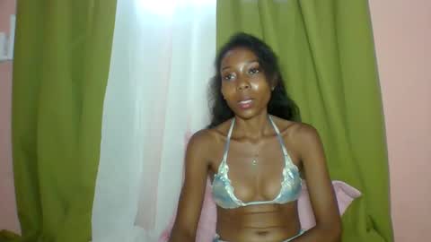 layannek online show from March 2026 05:44:01 AM