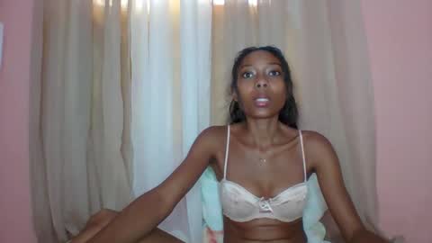 layannek online show from May 2026 05:04:02 AM