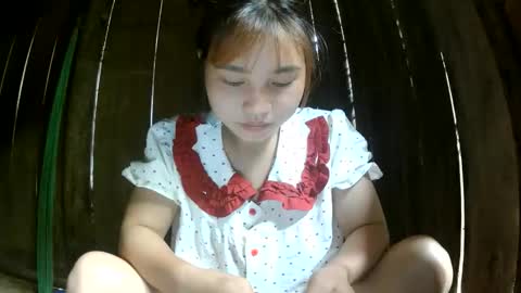 layla_999 online show from May 2026 12:08:01 AM