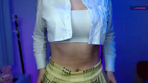 Layla online show from February 2025 01:10:01 PM