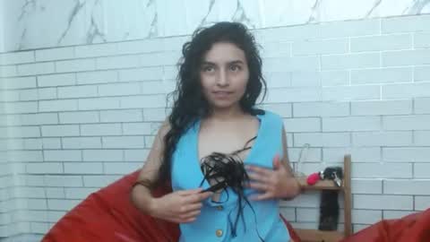 Snapshot of layla_collins69 chatting on August 2026 04:23:02 AM Layla Collins69 online show from August 2026 04:23:02 AM