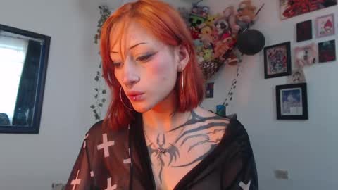 Snapshot of layla_quinn chatting on May 2026 07:41:02 PM layla_quinn online show from May 2026 07:41:02 PM