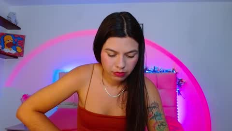 Snapshot of layla_roma chatting on October 2025 02:00:01 AM Lia and Rachel online show from October 2025 02:00:01 AM