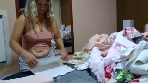 kelly online show from March 2026 11:06:01 PM