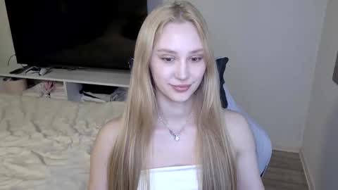 LaylaPretty001 online show from March 2026 06:19:02 AM