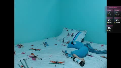 laylashani online show from April 2026 10:25:02 PM