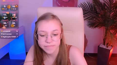 Snapshot of layriantavee chatting on February 2025 09:57:02 AM layriantavee online show from February 2025 09:57:02 AM