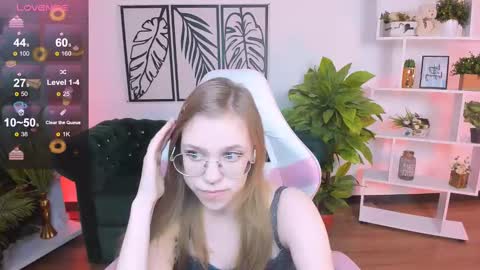 Snapshot of layriantavee chatting on February 2025 06:54:01 AM layriantavee online show from February 2025 06:54:01 AM