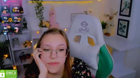 Snapshot of layriantavee chatting on February 2025 01:30:02 PM layriantavee online show from February 2025 01:30:02 PM