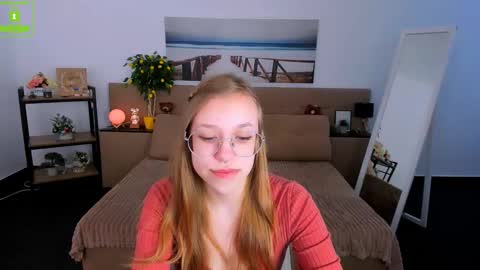 Snapshot of layriantavee chatting on March 2025 06:57:01 AM layriantavee online show from March 2025 06:57:01 AM