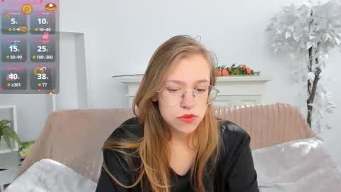 Snapshot of layriantavee chatting on September 2025 06:02:02 AM layriantavee online show from September 2025 06:02:02 AM