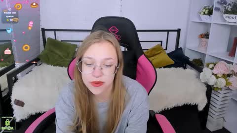 Snapshot of layriantavee chatting on September 2025 06:04:02 AM layriantavee online show from September 2025 06:04:02 AM