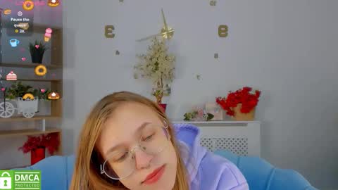 Snapshot of layriantavee chatting on October 2025 06:43:02 AM layriantavee online show from October 2025 06:43:02 AM