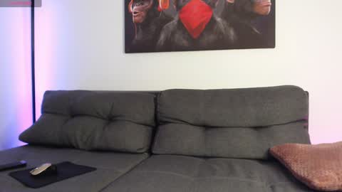 Snapshot of lazar_angels chatting on December 2024 06:32:01 AM Laz online show from December 2024 06:32:01 AM