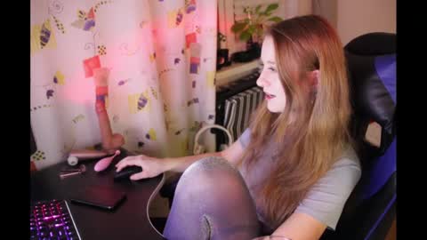 lazy_dazzy online show from January 2025 12:06:02 AM