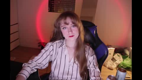 lazy_dazzy online show from October 2025 08:08:02 PM