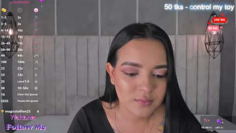 Snapshot of lea_gray chatting on February 2025 07:10:01 PM online show from February 2025 07:10:01 PM