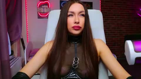Snapshot of lea_loon chatting on June 2026 09:12:01 AM lea_loon online show from June 2026 09:12:01 AM