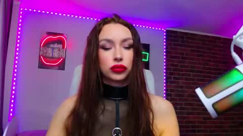 Snapshot of lea_loon chatting on July 2026 10:00:02 AM lea_loon online show from July 2026 10:00:02 AM