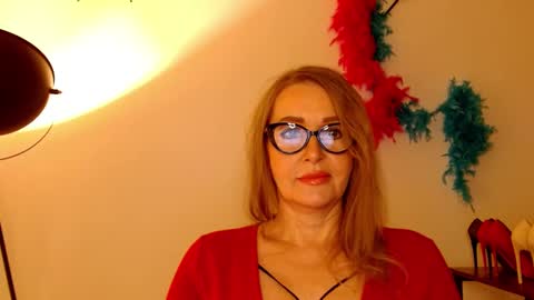 Snapshot of leadesire chatting on February 2025 07:54:02 AM LEA online show from February 2025 07:54:02 AM