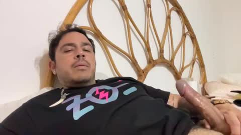 Snapshot of leafar_volkov chatting on September 2025 07:24:02 AM leafar_volkov online show from September 2025 07:24:02 AM