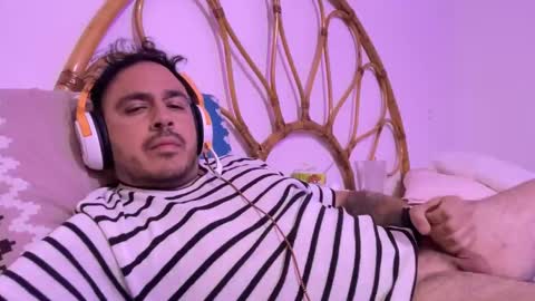 Snapshot of leafar_volkov chatting on October 2025 08:34:02 AM leafar_volkov online show from October 2025 08:34:02 AM