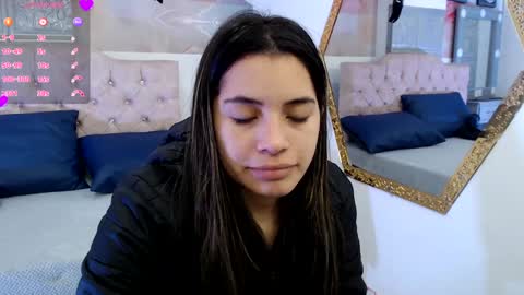 Snapshot of leah_means_ chatting on December 2024 12:12:02 PM Leah online show from December 2024 12:12:02 PM