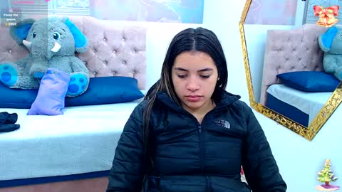 Snapshot of leah_means_ chatting on December 2024 12:52:02 PM Leah online show from December 2024 12:52:02 PM