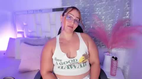 Leah  online show from May 2026 02:19:02 AM
